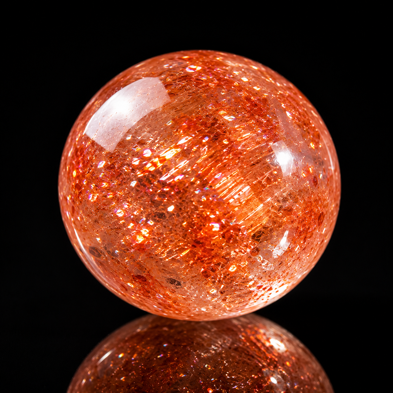 Sunstone หรือ ซันสโตน หินเฟลด์สปาร์ธรรมชาติ แสดงข้อมูลพื้นฐาน สูตรเคมี คุณสมบัติทางกายภาพ ความแข็ง สี ความโปร่งแสง และระบบผลึก
